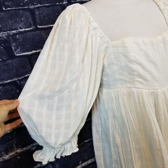 Ivory Mable Baby doll Dress with Balloon Sleeves Size Small - Picture 3 of 8